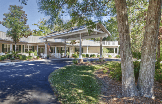 Entry to The Pines at Hilton Head